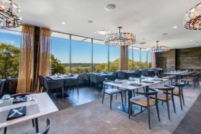New Lake Como Condo with Lake Views